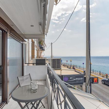 Modern Seaside Oasis In Pireas, Seaview & King Bed Apartment Exterior photo